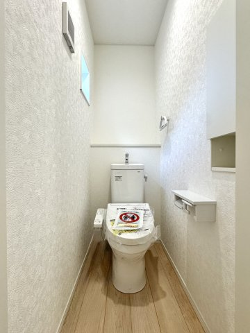 中央区龍禅寺町　第2　1号棟のトイレ|温水洗浄便座付きで、毎日をより快適にお過ごしいただけます！