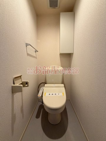 シュトラールのトイレ|コンパクトで使いやすいトイレです