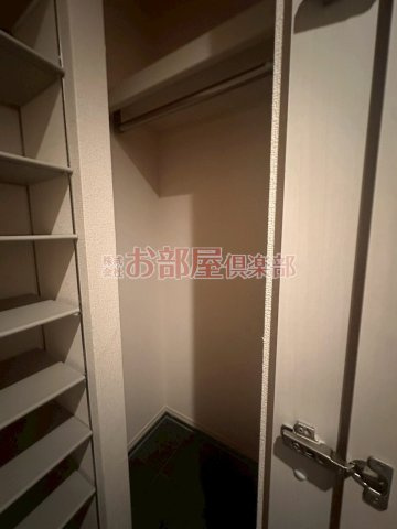 シュトラールの収納|大きなスペースがあり、収納には困りません