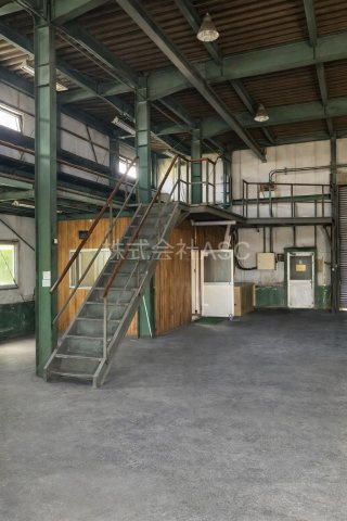 大阪狭山市東池尻倉庫の内装