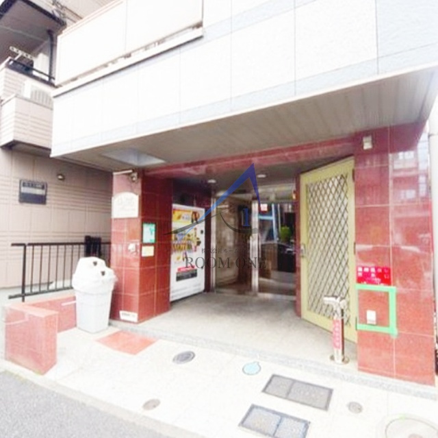 プレール・ドゥーク横浜反町のエントランス|エントランスです。