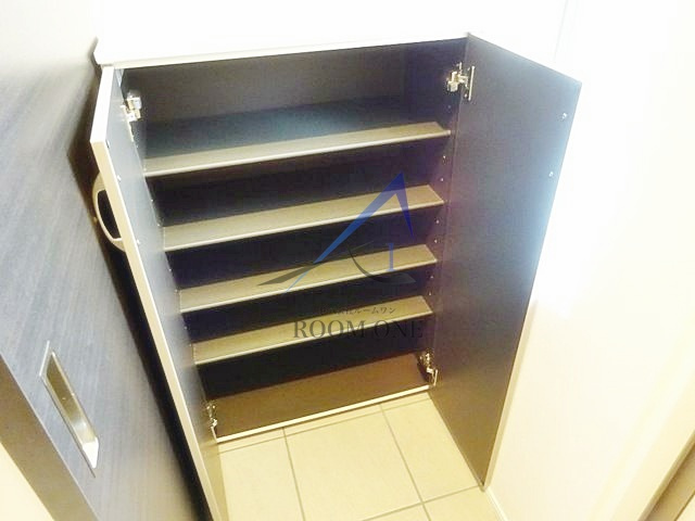 サンモールキューブ