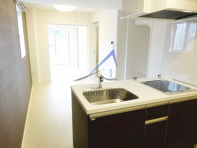 サンモールキューブの居間・リビング|洋室のお部屋です。