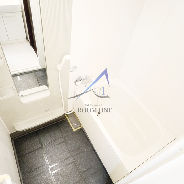 フラット富士見台の浴室|お風呂です。