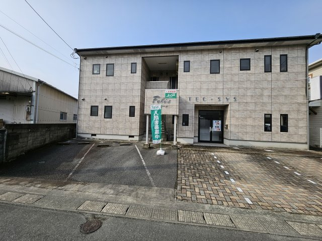 Felisの駐車場