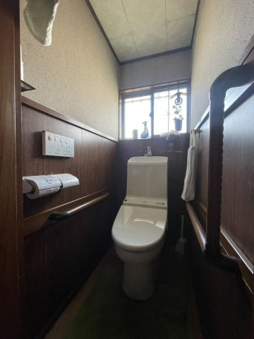 周辺商業施設多数。前面6ｍ道路解体費込みの小山市駅南町売地のその他