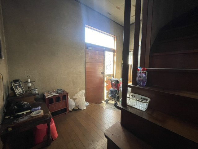 周辺商業施設多数。前面6ｍ道路解体費込みの小山市駅南町売地のその他