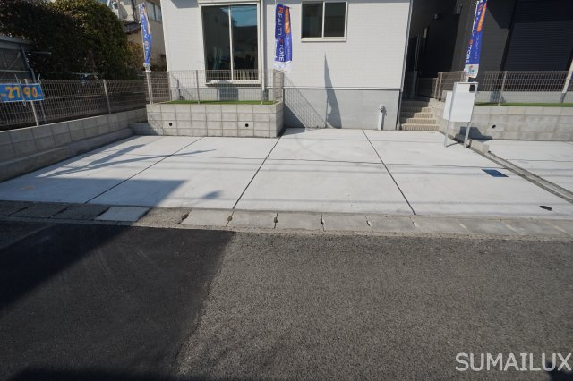 熊本市中央区出水６丁目の一戸建ての駐車場