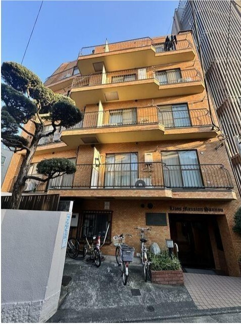 ライオンズマンション山王の外観
