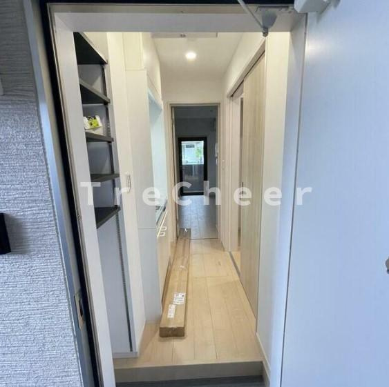 MELDIA西青木１丁目No.3の玄関