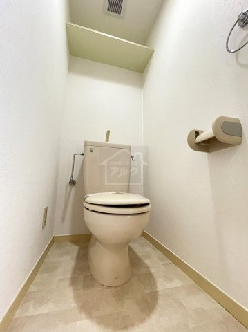 新宿区中落合３丁目の賃貸マンションのトイレ