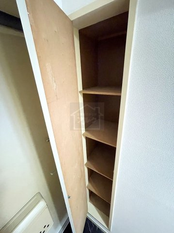 新宿区中落合３丁目の賃貸マンションの収納