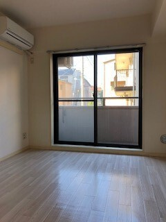 新宿区中落合３丁目の賃貸マンションの居間・リビング