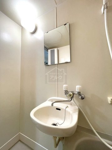 新宿区中落合３丁目の賃貸マンションの洗面所