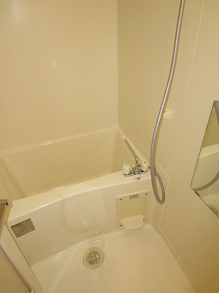 ＫＤＸレジデンス大島の浴室