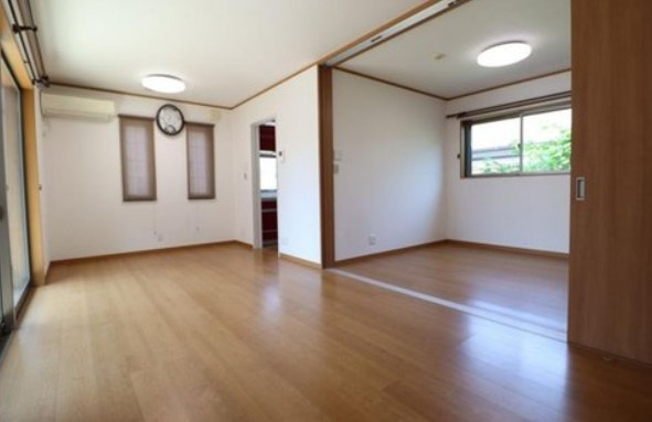 【中古】川越市南大塚1丁目中古住宅の居間・リビング