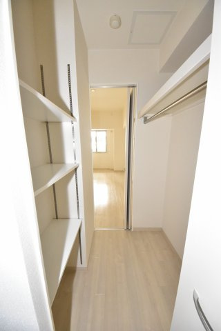 アネスト北堀江の収納|現状有姿