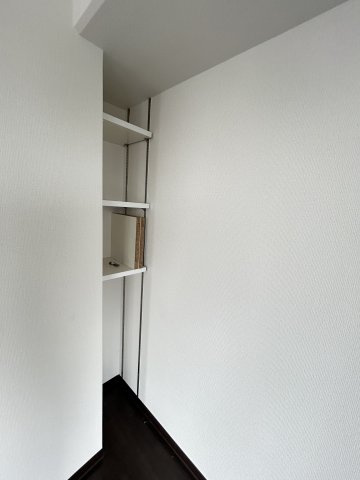 Luminaの収納