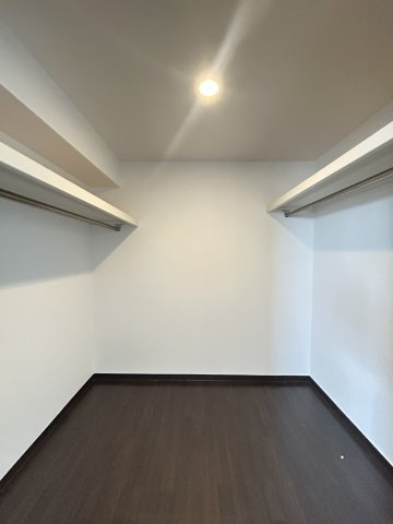 Luminaの収納