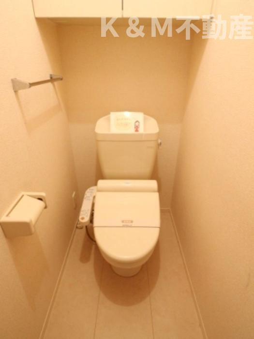 ヴィルヌープⅤのトイレ|シンプルで使いやすいトイレです