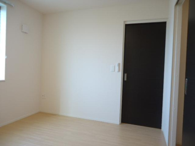 【内装】 | アリエル | 洋室