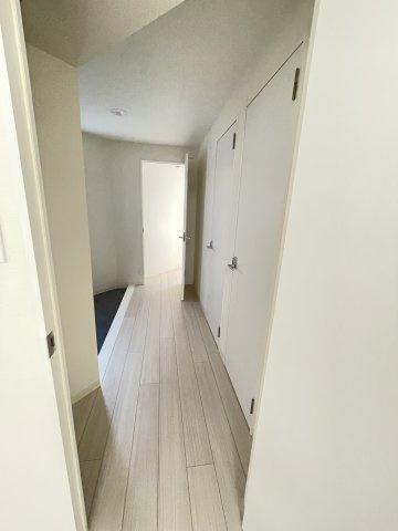 エヴァグリーンの内装