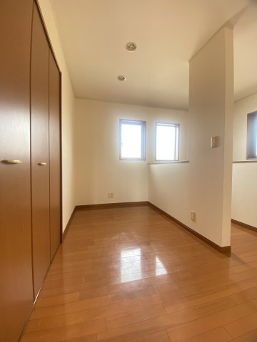 【内装】 | 羽鳥野3丁目戸建 | 2階ファミリールーム