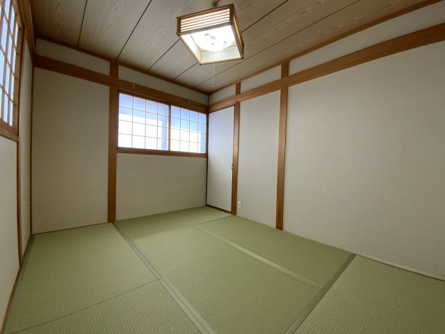 明石市魚住町長坂寺 中古戸建の和室|和室