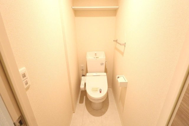 エスキーナのトイレ|温水洗浄暖房便座