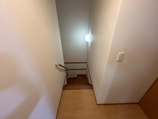 フォルムフィールド・コートの内装|廊下