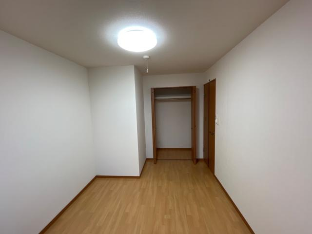 フォルムフィールド・コートの内装|廊下