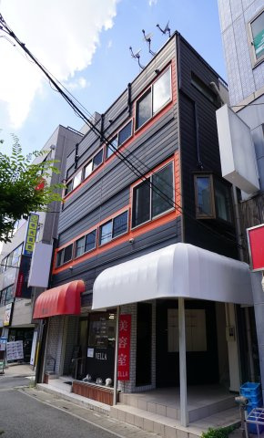 草加市氷川町店舗3階の外観