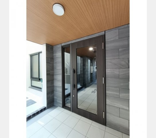 タスキsmart新大塚Ⅲのエントランス