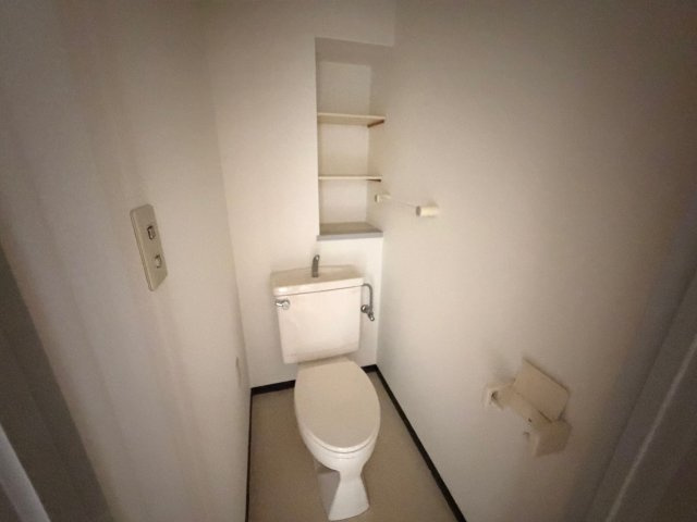 エスポワール新中条のトイレ