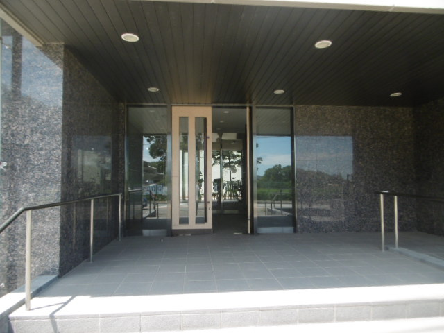 【エントランス】 | コンフォール