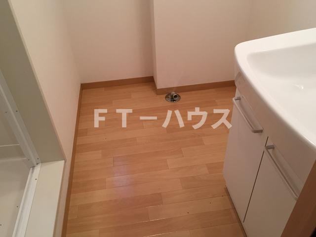 ＨＡＴＵＫＩ＃２の洗面所|着替えもゆったり