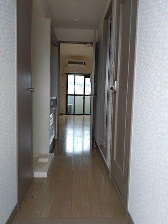 コンドミニアム高宮通り弐番館の居間・リビング