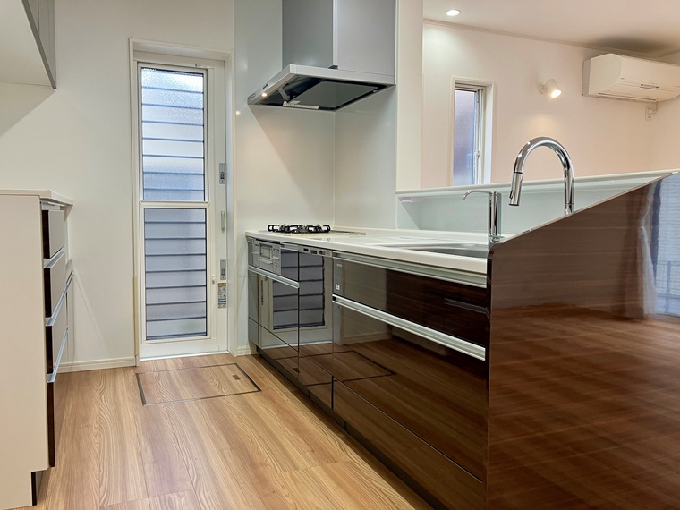 西町戸建のキッチン