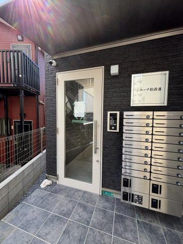 【エントランス】