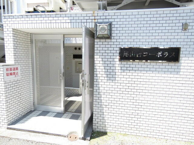 ★建物入り口★