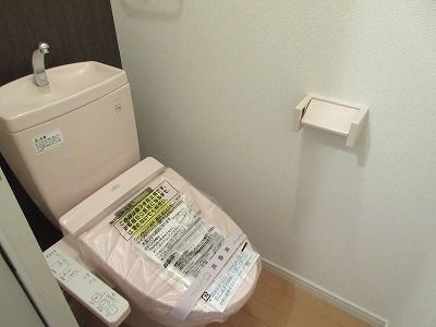 メゾンドリバティ西新のトイレ