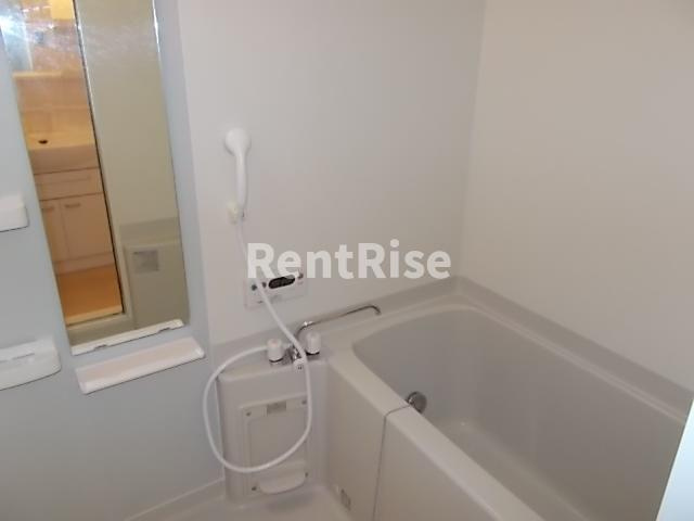 フォルナーチェＡの浴室|バス