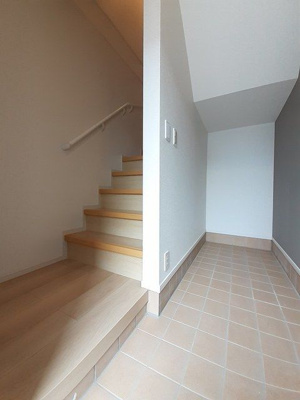 【玄関】 | シュトラール