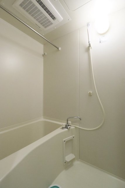 プレール新宿落合 の浴室