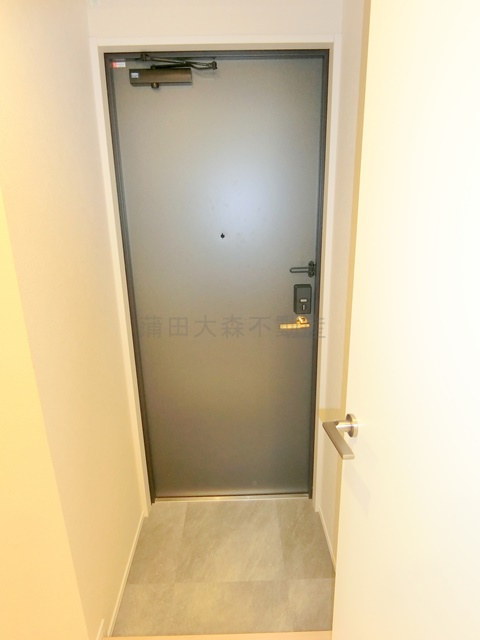 FABRIC蒲田west Residenceの玄関