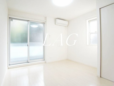 【居間・リビング】 | リブリ・東金町 | 洋室のお部屋です。