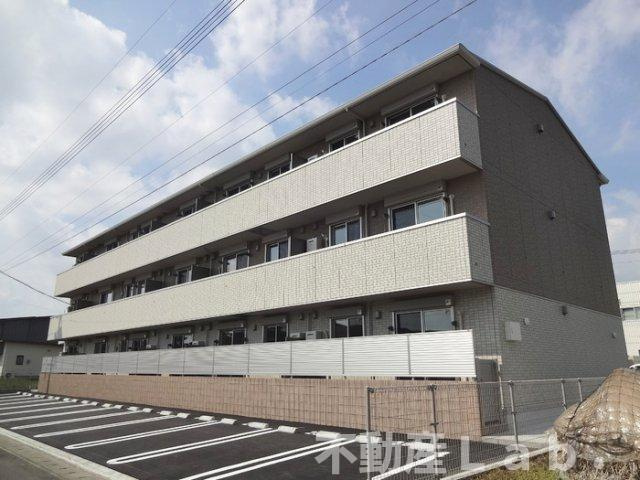 ハピネス江越の外観