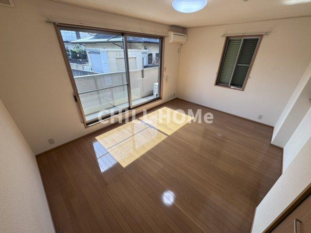 シャン・ド・フルールの居間・リビング|前橋、高崎、伊勢崎、まとめてご紹介可能♪ぜひ、当社、チルホームのHPもご覧ください♪