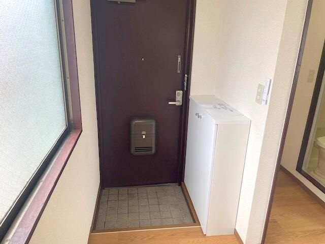 三和コーポの玄関