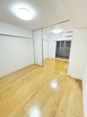 【居間・リビング】 | セノアタワー新大阪